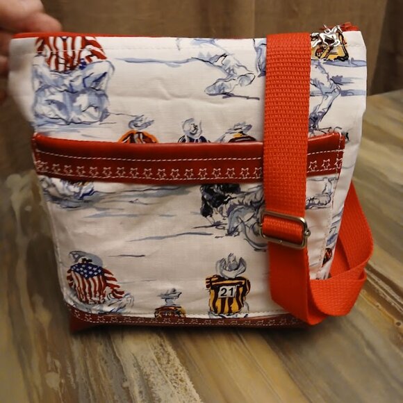 New Travel Sling Crossbody Western Cowboy Rodeo Faux Leather trim Red white blue - Picture 5 of 11